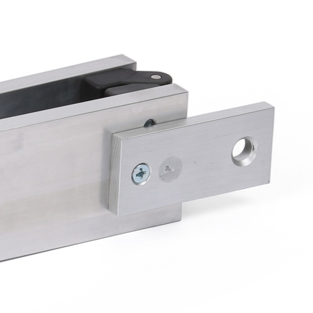 2 m, 2-delt rettholt med 12,5 mm høydeklosser og libelle